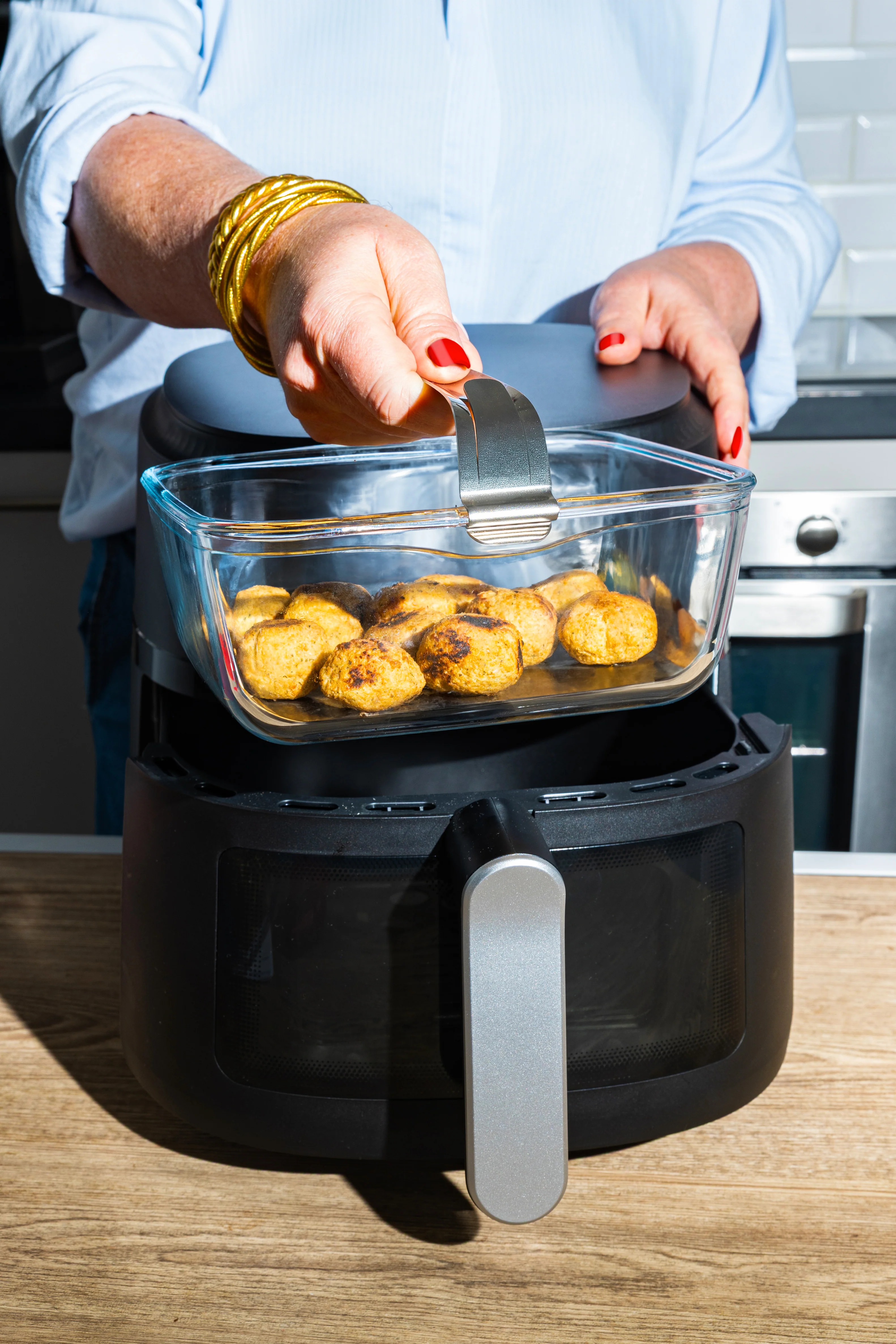 Plat air fryer en verre avec poignée amovible - Image 12